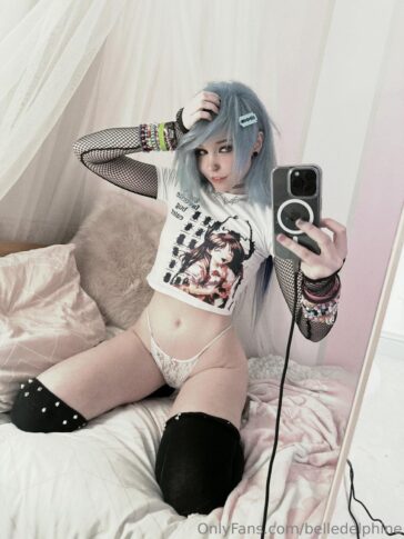 Belle Delphine Sexy Nostalgic Emo Onlyfans Set Leaked 13 belle delphine sexy nostalgic emo onlyfans set leaked wmutrd 364x485 1