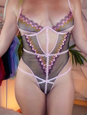 kat wonders galactic june 2023 xqavff 364x481 1