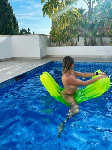 Kat Wonders Nude Pool Float Onlyfans Set Leaked 13 kat wonders nude pool float onlyfans set leaked ydrqnn 364x485 1