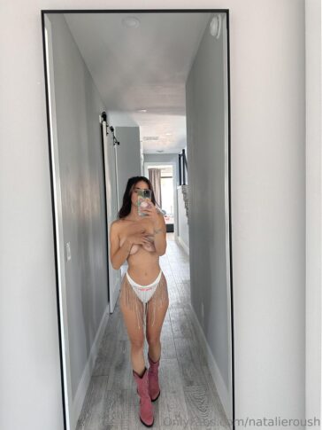 natalie roush topless handbra mirror onlyfans set leaked nujjje 364x485 1