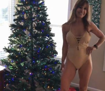 banshee moon xmas lingerie posing onlyfans video leaked ilfbzc