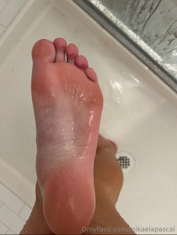 mikaela pascal wet feet shower ppv onlyfans video leaked obramj