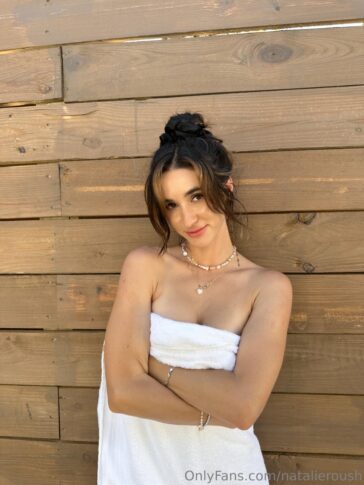 natalie roush teasing bath robe onlyfans set leaked qwocsp 364x485 1